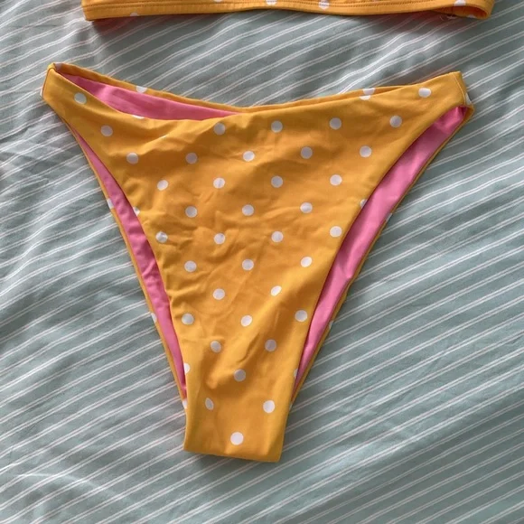 Jolyn NWT small bikini set with rash guard “ItsyBitsy” pattern Jolyn x Tiarah - Picture 2 of 8